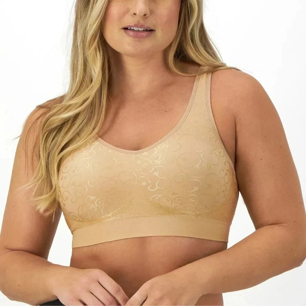 Bali Women's Comfort Revolution Seamless Wirefree Bra, 2pk, Black / Nude, Medium